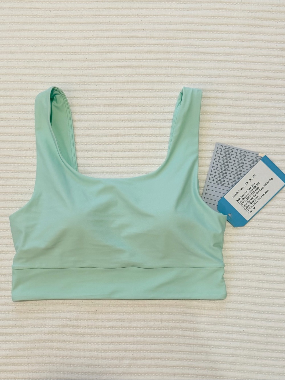 Coolibar UPF 50 Sports Bra Scoop Neck Crop Bikini Top in Honeydew NWT Medium